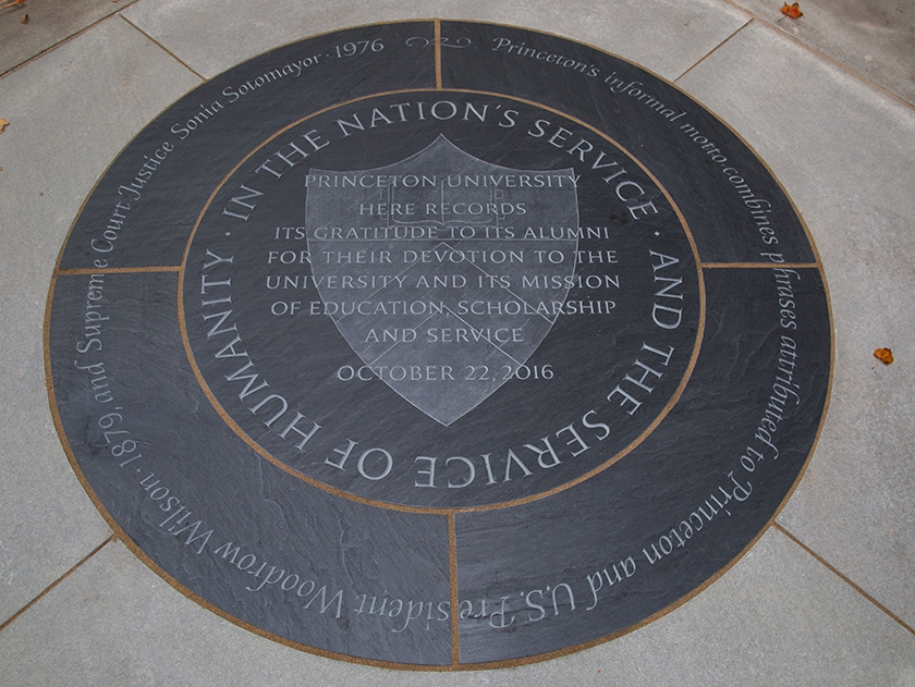 "In the Nation's Service and the Service of Humanity" medallion