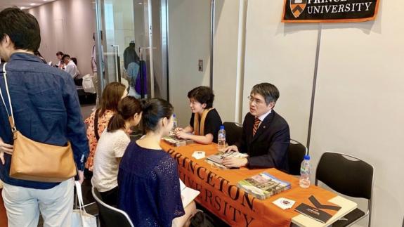 ASC interviewers with prospective students in Japan.