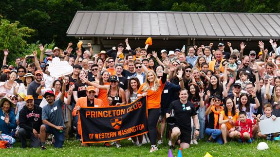 Members of the Princeton Club of Western Washington pose for a group photo.