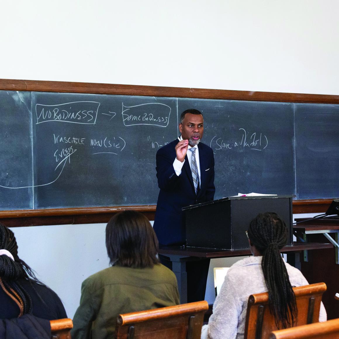 Professor Eddie Glaude delivers a lecture to students
