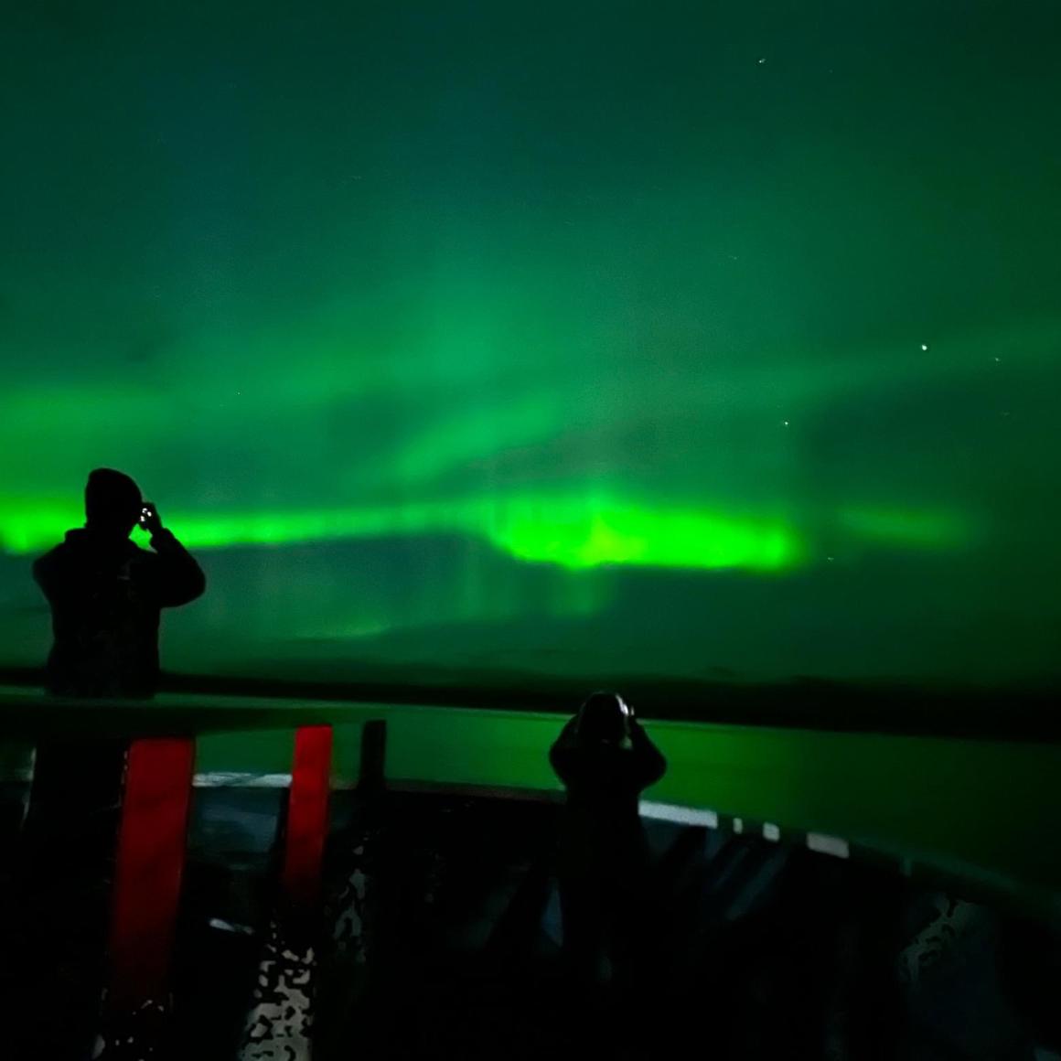 northern_lights.jpg northern_lights.jpg