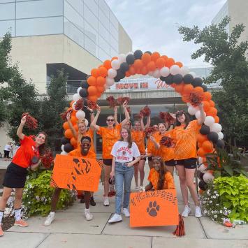 Students welcome first-years at Lewis Center for the Arts