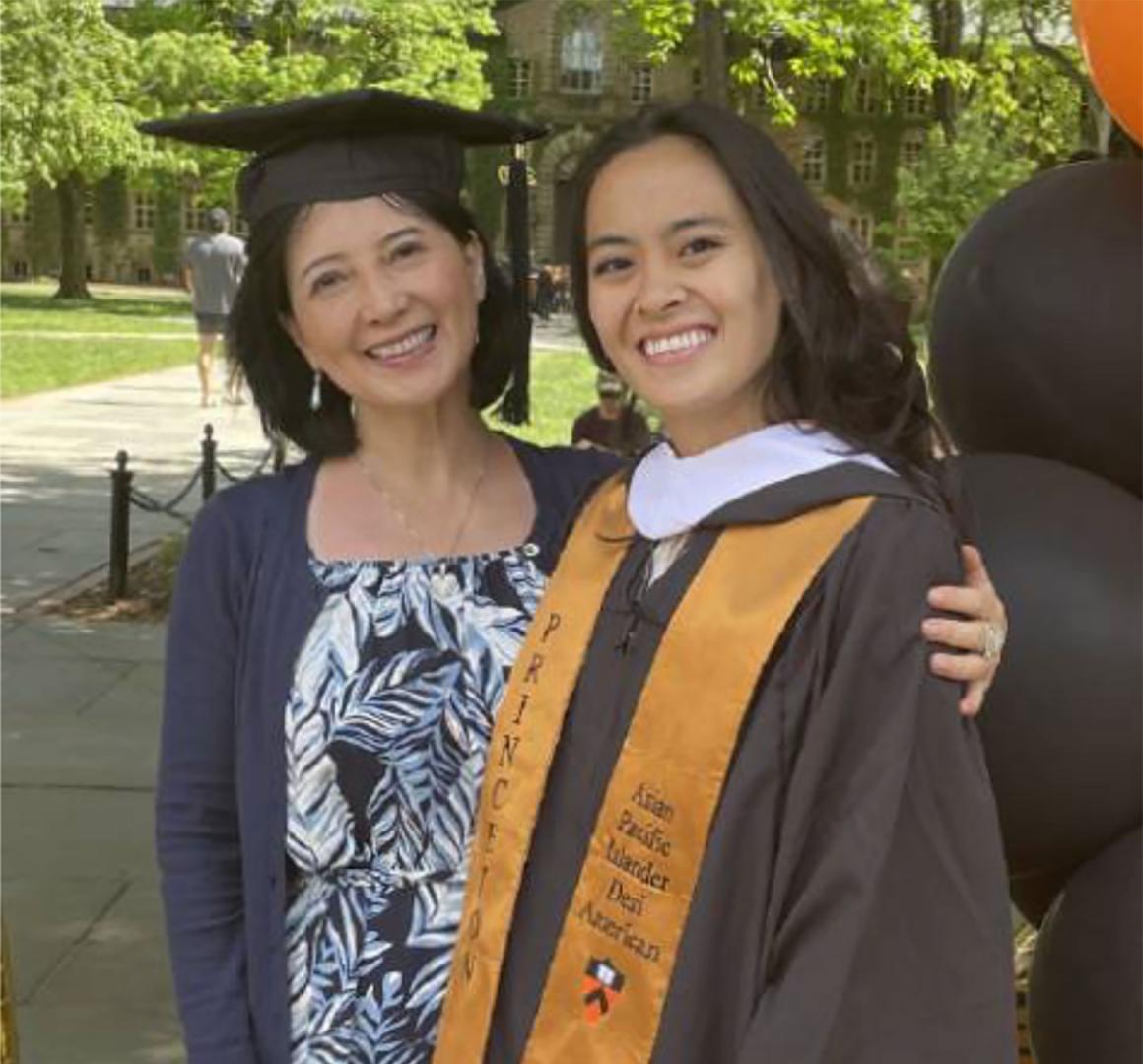 Serena Lu and her mother, Dongfang Zhao