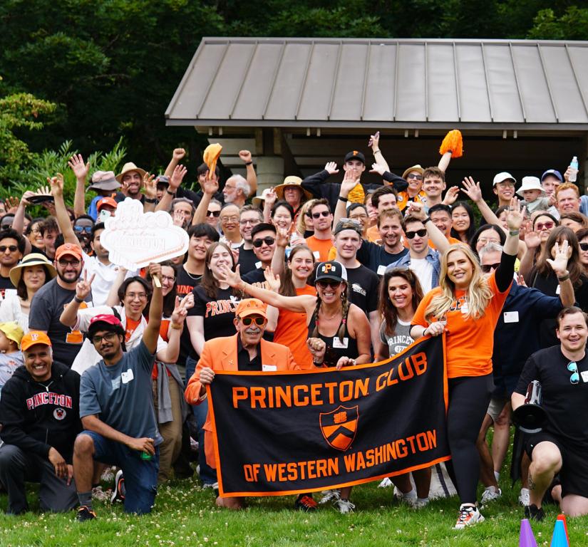 Members of the Princeton Club of Western Washington pose for a group photo.