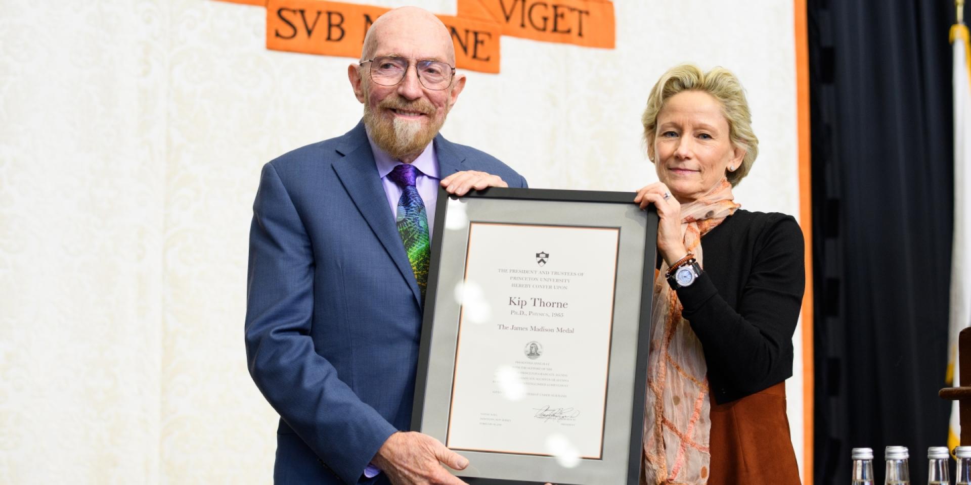 James Madison Medal awarded to Kip Thorne given by Weezie Sams. 