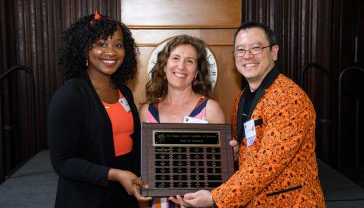 Alumni with award