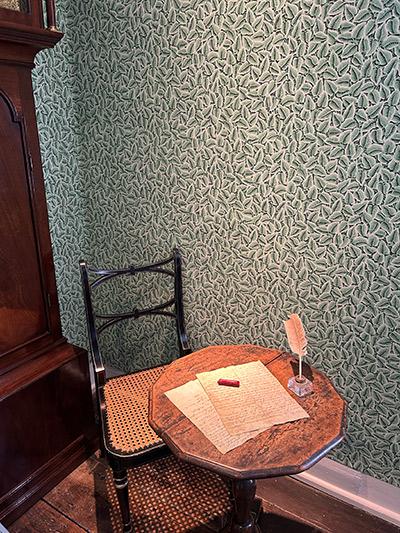 Jane Austen's spare desk and chair.
